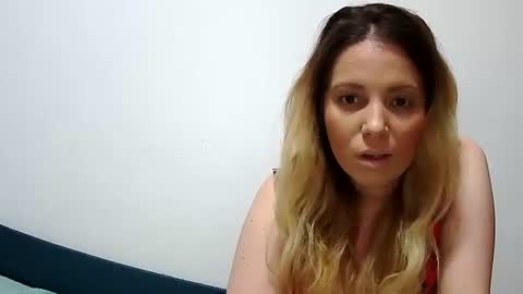 Snapshot of baby_blondee chatting on 01-06-25, 07:02 Baby Blonde online show from 01-06-25, 07:02