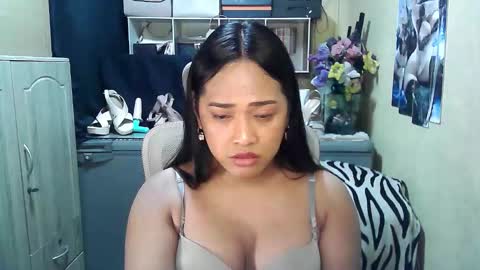 cassandra online show from 11-14-25, 06:06