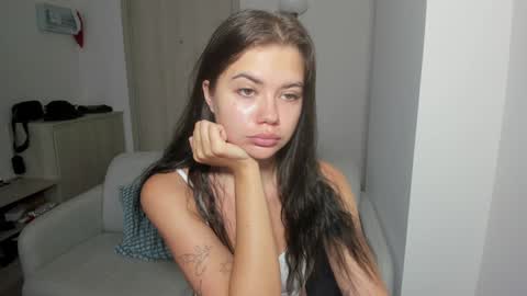 Snapshot of baby_for_daddy18 chatting on 01-16-25, 02:19 Call me baby real name Eva online show from 01-16-25, 02:19