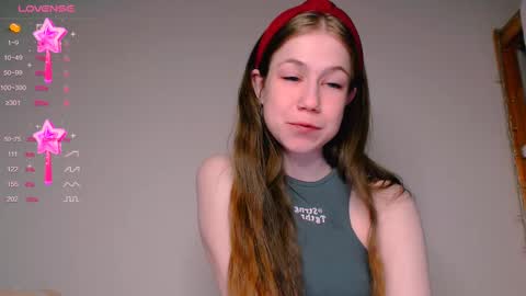 Kira online show from 03-10-25, 11:49