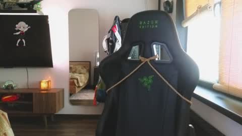 baby gopn1k online show from 10-08-25, 05:16