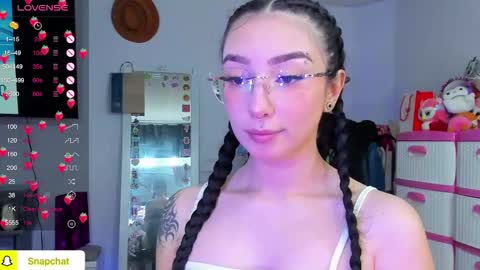 lily online show from 10-27-25, 02:54