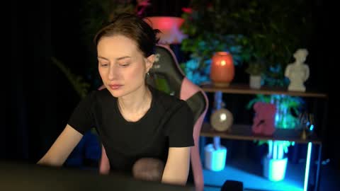 Snapshot of baby_luna_xo chatting on 02-26-26, 09:52 Hanna online show from 02-26-26, 09:52