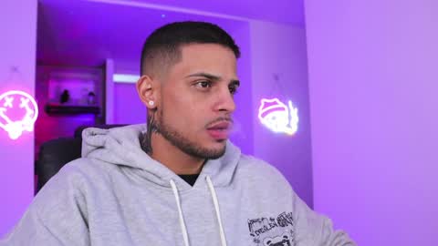 Snapshot of baby_rausch chatting on 12-17-24, 05:07 baby_rausch online show from 12-17-24, 05:07