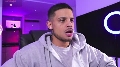 Snapshot of baby_rausch chatting on 12-29-24, 10:12 baby_rausch online show from 12-29-24, 10:12