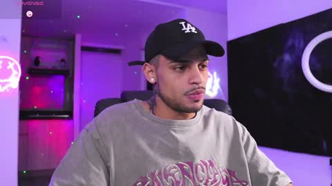 Snapshot of baby_rausch chatting on 01-25-25, 08:00 baby_rausch online show from 01-25-25, 08:00