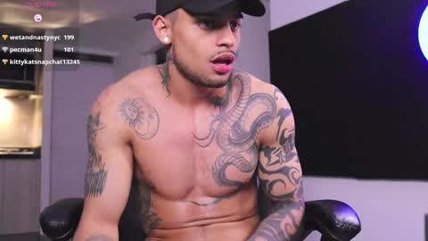 Snapshot of baby_rausch chatting on 03-08-25, 12:41 baby_rausch online show from 03-08-25, 12:41