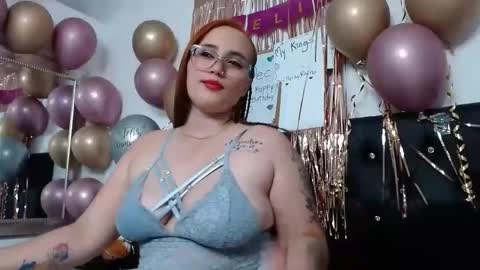Daniella Soto online show from 12-19-25, 02:40