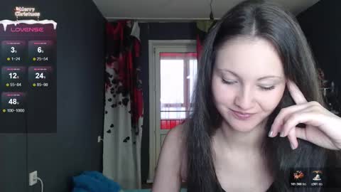 Ida and Kira online show from 11-26-25, 02:45