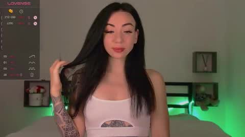 Baby Win online show from 10-12-25, 08:19