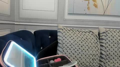 ANGEL online show from 01-19-26, 10:08