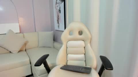 ANGEL online show from 02-01-26, 03:27