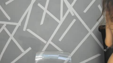 Aylin  online show from 12-30-24, 10:32