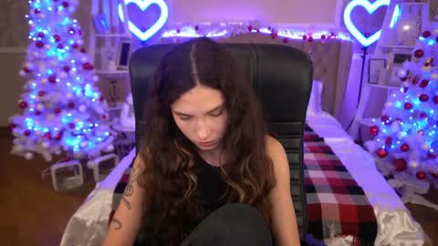 Sasha online show from 12-23-24, 11:17