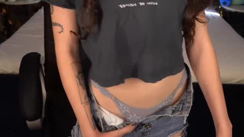 Sasha online show from 10-27-25, 08:24