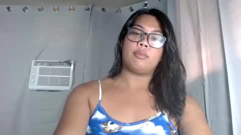 Snapshot of babyfreya_ chatting on 09-27-25, 05:12 Freya online show from 09-27-25, 05:12
