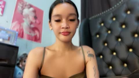 Nexie online show from 11-27-25, 04:03