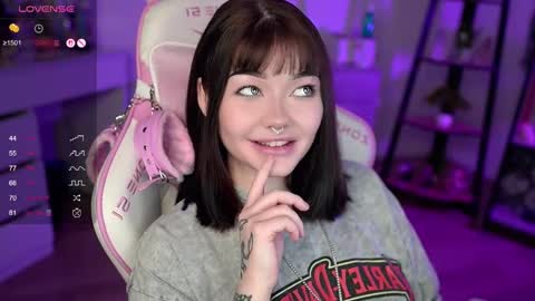 Nika online show from 02-21-25, 11:21