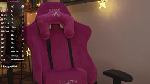 Snapshot of babysaymyname chatting on 02-07-25, 02:15 Sasha online show from 02-07-25, 02:15