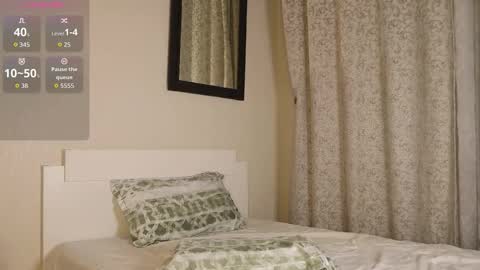 Snapshot of babysaymyname chatting on 09-23-25, 03:48 Sasha online show from 09-23-25, 03:48