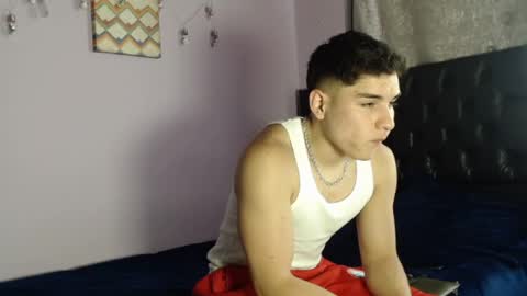 Hey Im Zayn good to see u here online show from 10-04-25, 08:18