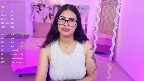  VENU  online show from 09-19-25, 03:08