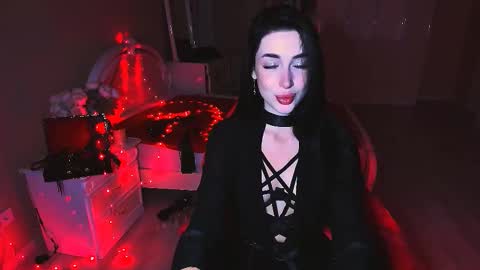 Miss Desire...do you remember online show from 10-26-25, 09:37