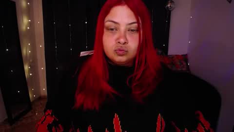 Snapshot of bad_scarlett1 chatting on 02-17-25, 11:42 Scarlett online show from 02-17-25, 11:42