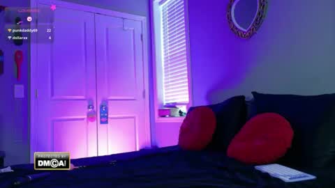 Alice online show from 10-14-25, 06:20