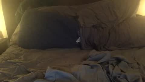 newbate online show from 12-21-25, 06:20