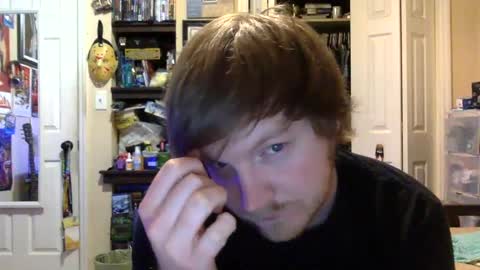 Snapshot of badboyboogie78 chatting on 10-09-25, 08:12 Hylian97 online show from 10-09-25, 08:12