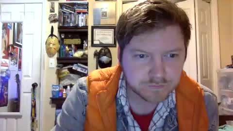 Snapshot of badboyboogie78 chatting on 11-01-25, 07:32 Hylian97 online show from 11-01-25, 07:32