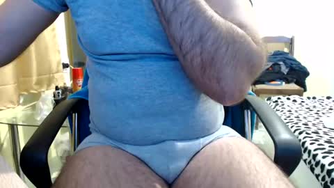 Snapshot of badbulgaro chatting on 01-16-25, 04:07 badbulgaro online show from 01-16-25, 04:07