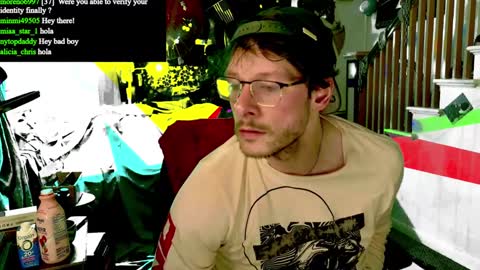 Snapshot of baddaddy215 chatting on 01-21-25, 06:33 baddaddy215 online show from 01-21-25, 06:33