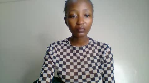 baddie_bunnie online show from 11-28-25, 02:47