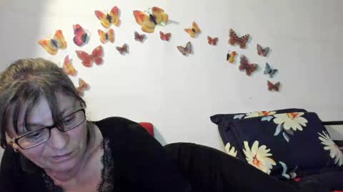 Gina online show from 02-04-25, 03:26