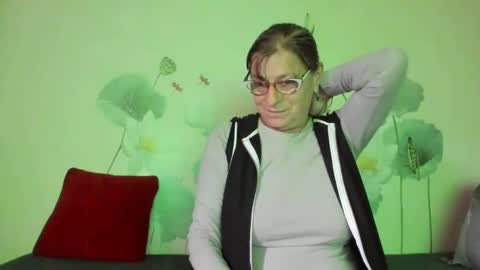 Gina online show from 10-04-25, 12:58