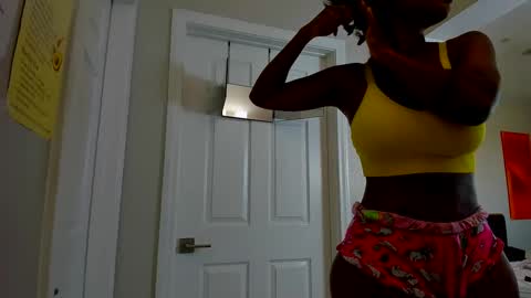 badgurldnay online show from 09-17-25, 03:46