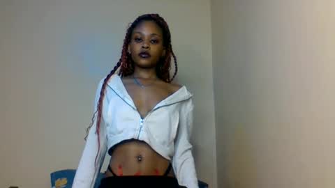 Snapshot of badgurllily chatting on 10-25-25, 10:45 Lily. online show from 10-25-25, 10:45