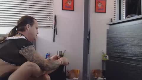 Brian online show from 11-30-25, 11:25