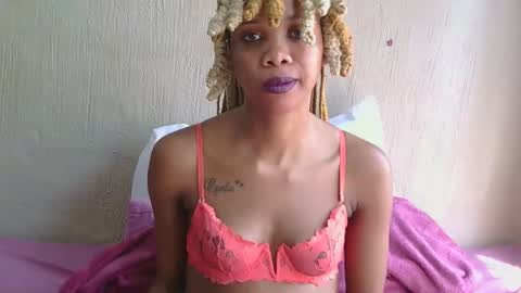 Lily online show from 09-10-25, 08:03