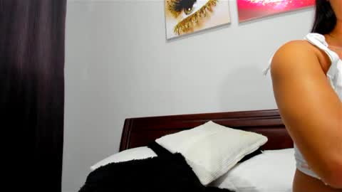 Snapshot of badoozdoll69 chatting on 03-06-25, 02:51 Alexandra Independent model online show from 03-06-25, 02:51