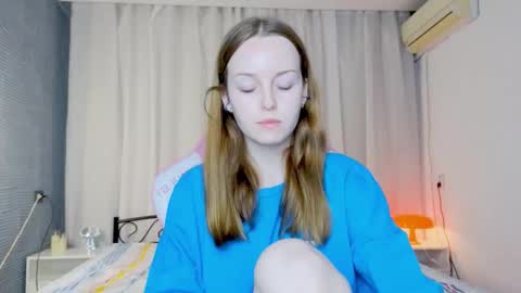 Alice online show from 10-11-25, 10:47