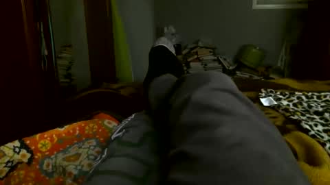 Snapshot of bagalan chatting on 12-11-24, 04:18 Carlos online show from 12-11-24, 04:18