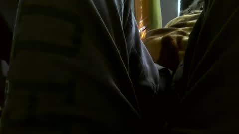 Snapshot of bagalan chatting on 12-23-24, 10:33 Carlos online show from 12-23-24, 10:33