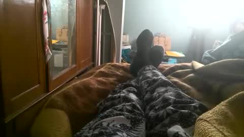 Snapshot of bagalan chatting on 12-21-25, 08:49 Carlos online show from 12-21-25, 08:49