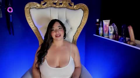 bagiolett  online show from 10-28-25, 08:33