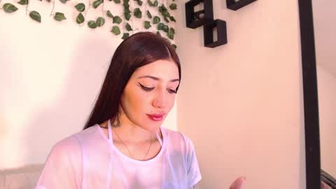 Snapshot of bahianawood chatting on 12-15-24, 04:37 bahianawood online show from 12-15-24, 04:37