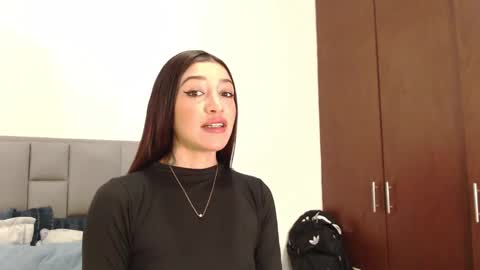 Snapshot of bahianawood chatting on 01-31-25, 04:17 bahianawood online show from 01-31-25, 04:17