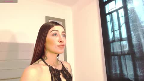 Snapshot of bahianawood chatting on 03-05-25, 12:44 bahianawood online show from 03-05-25, 12:44